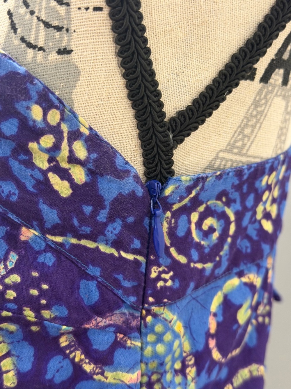 GAP, Retro, Blue Patterned Handkerchief Style Camisole - Picture 3 of 15